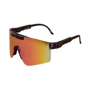 1182 NWT PrettyLittleThing Black Mirrored Frameless Visor Sunglasses